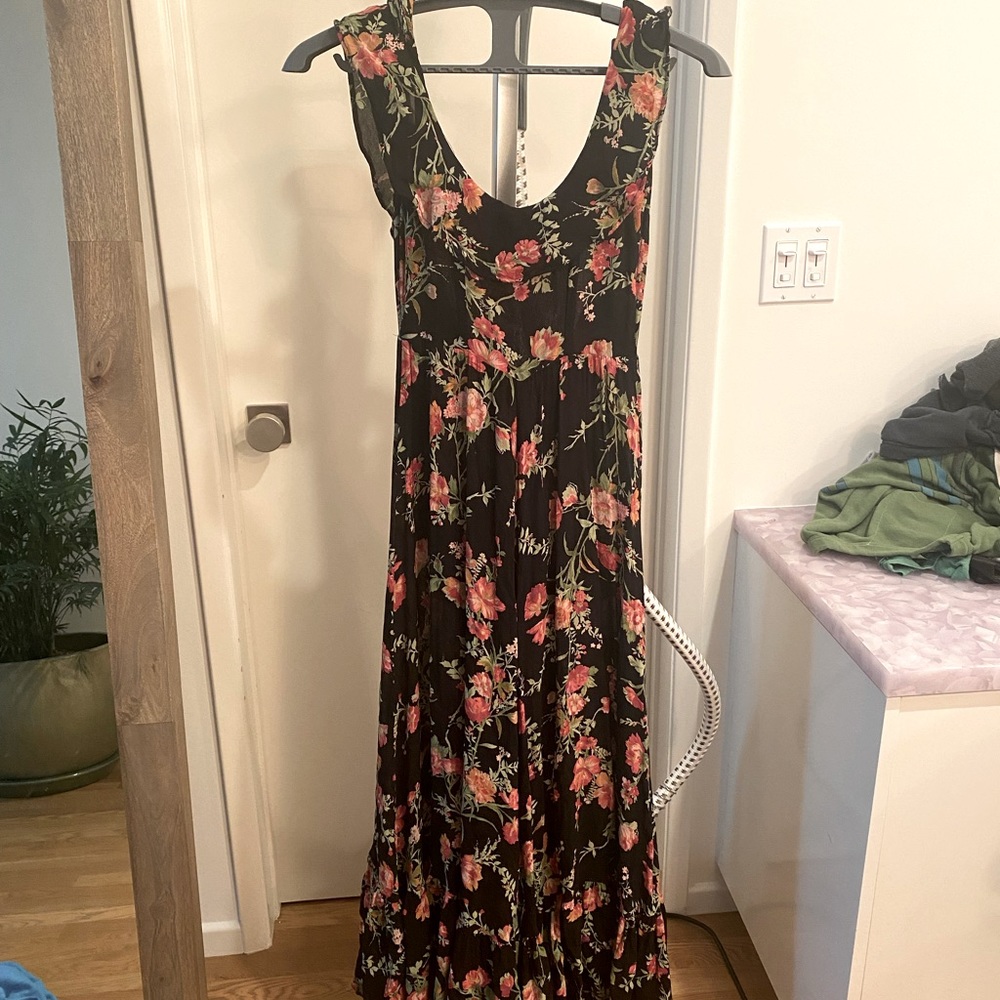 Reformation dress ruffle neck low back